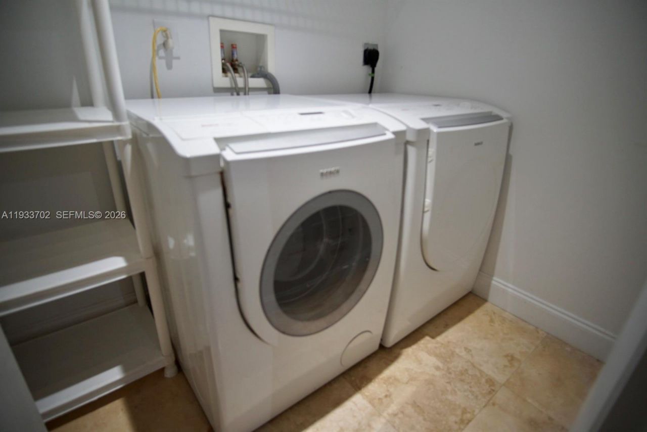 3330 NE 190th St, Unit 1112, Aventura, FL 33180 Photo