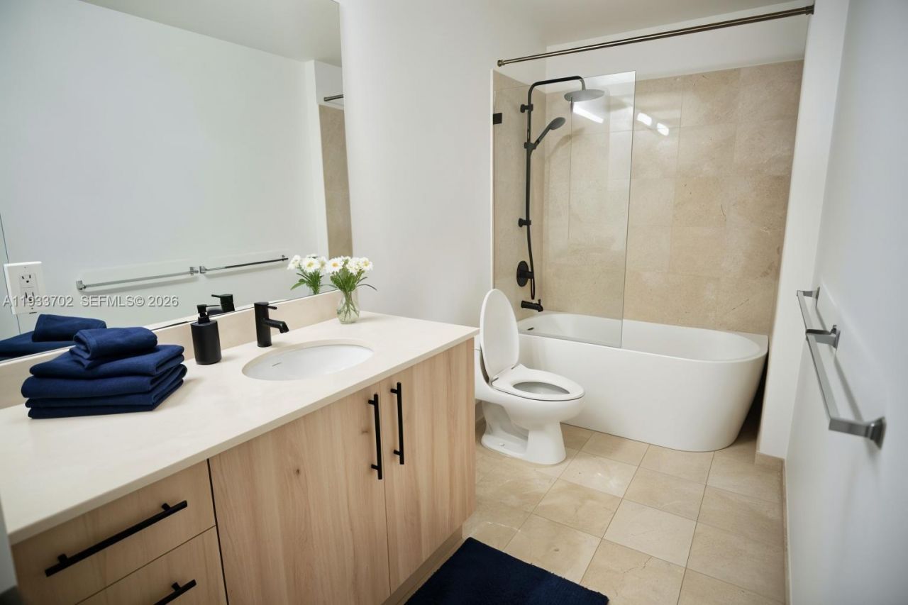 3330 NE 190th St, Unit 1112, Aventura, FL 33180 Photo