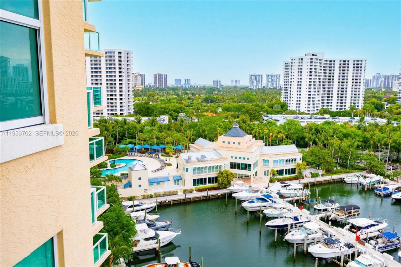 3330 NE 190th St, Unit 1112, Aventura, FL 33180 Photo