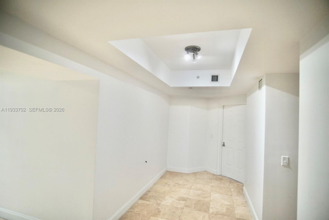 3330 NE 190th St, Unit 1112, Aventura, FL 33180 Photo