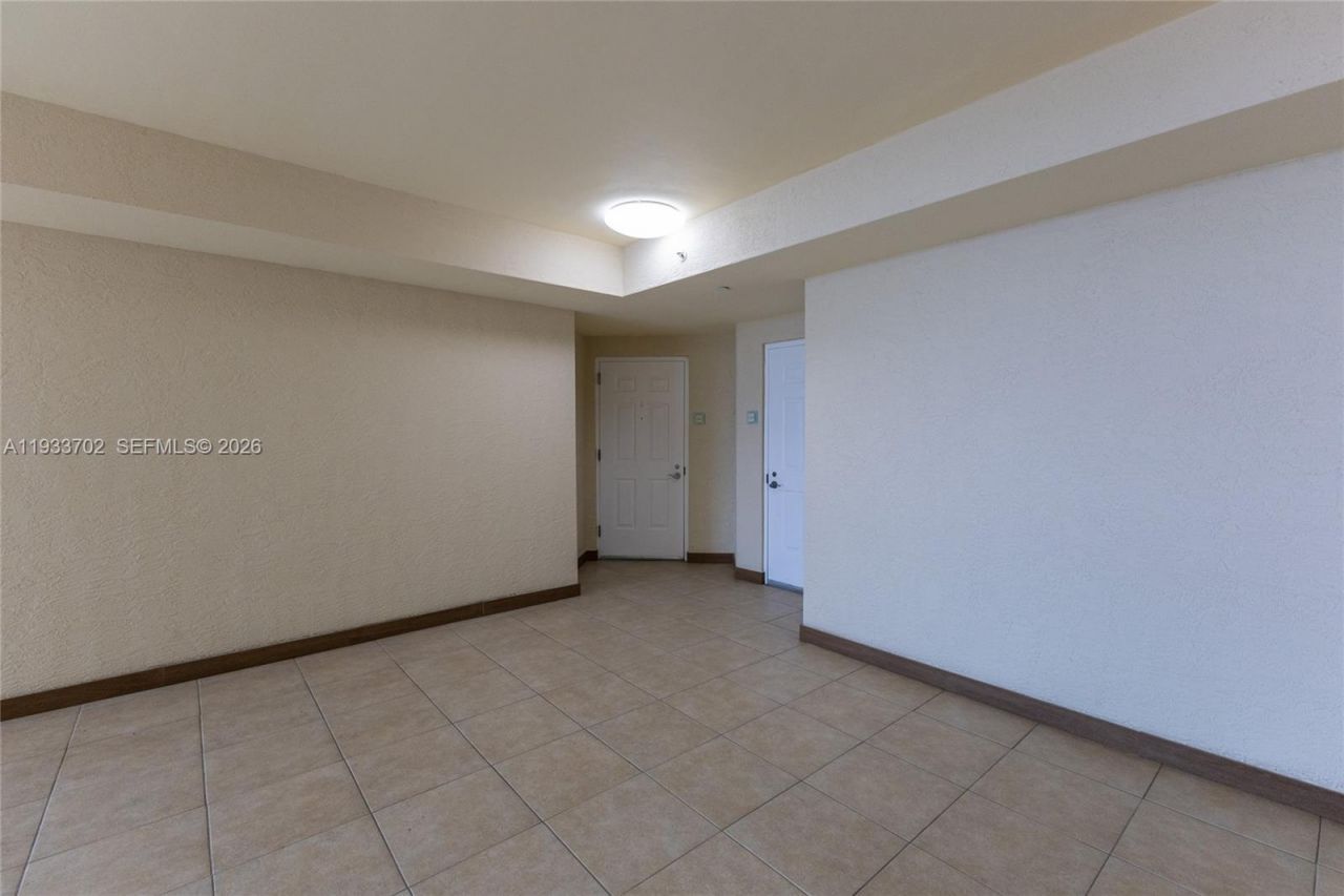 3330 NE 190th St, Unit 1112, Aventura, FL 33180 Photo