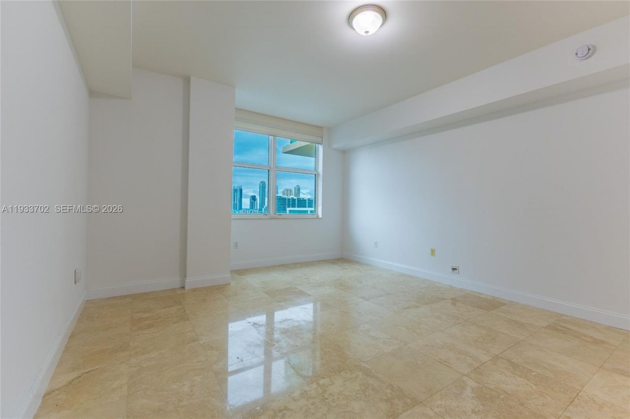 3330 NE 190th St, Unit 1112, Aventura, FL 33180 Photo