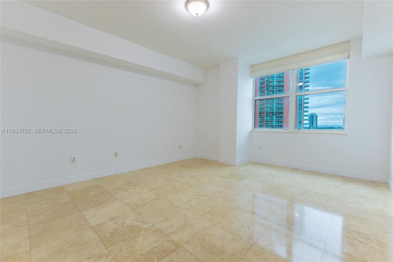 3330 NE 190th St, Unit 1112, Aventura, FL 33180 Photo