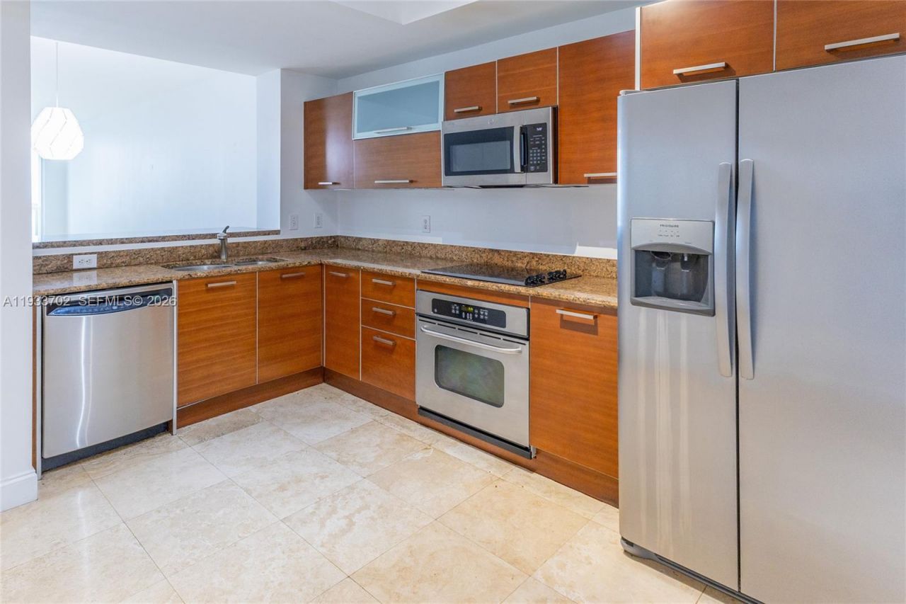 3330 NE 190th St, Unit 1112, Aventura, FL 33180 Photo