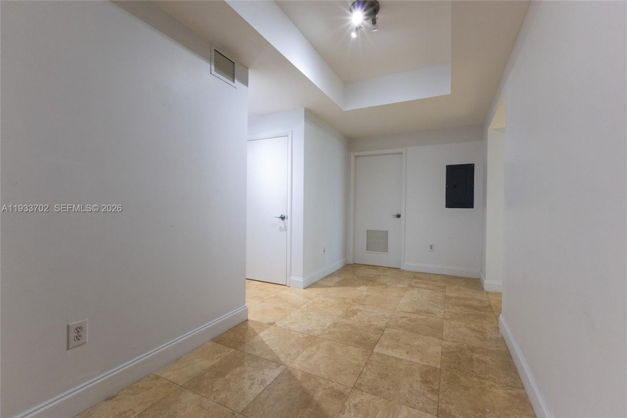 3330 NE 190th St, Unit 1112, Aventura, FL 33180 Photo