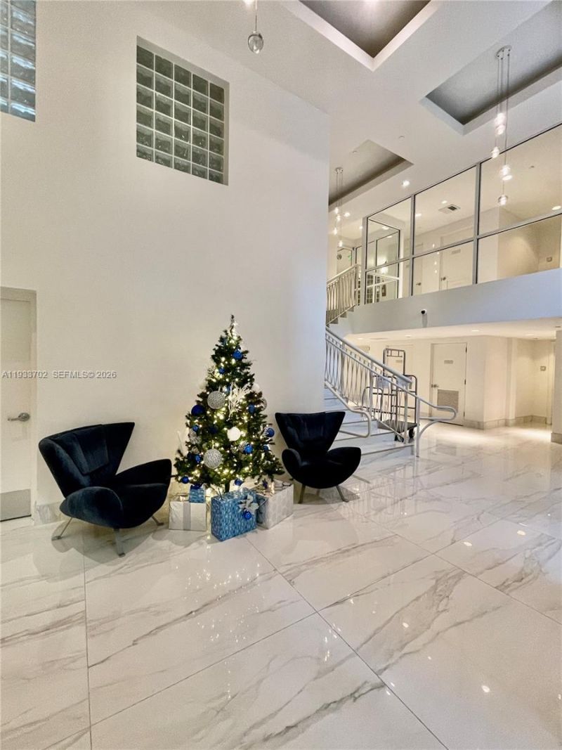 3330 NE 190th St, Unit 1112, Aventura, FL 33180 Photo
