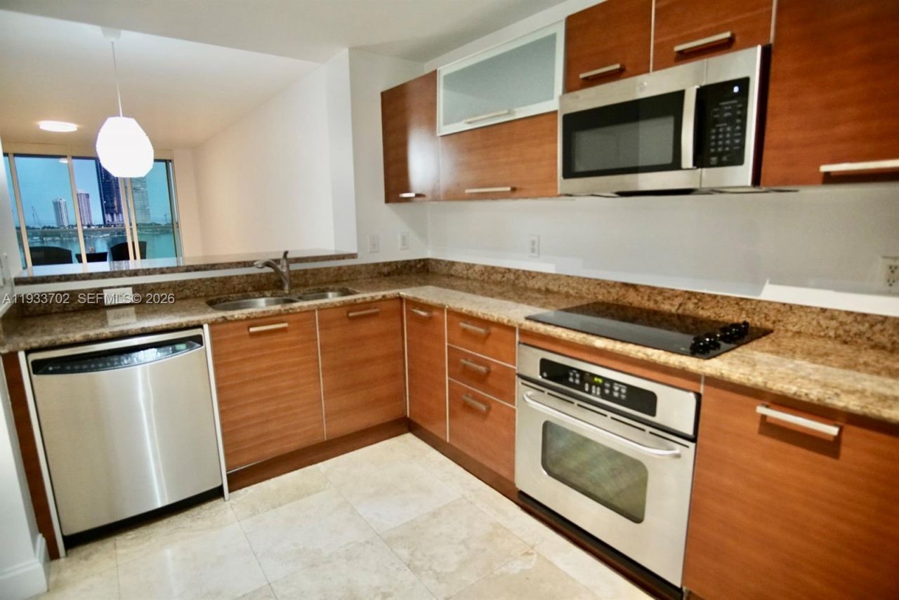 3330 NE 190th St, Unit 1112, Aventura, FL 33180 Photo