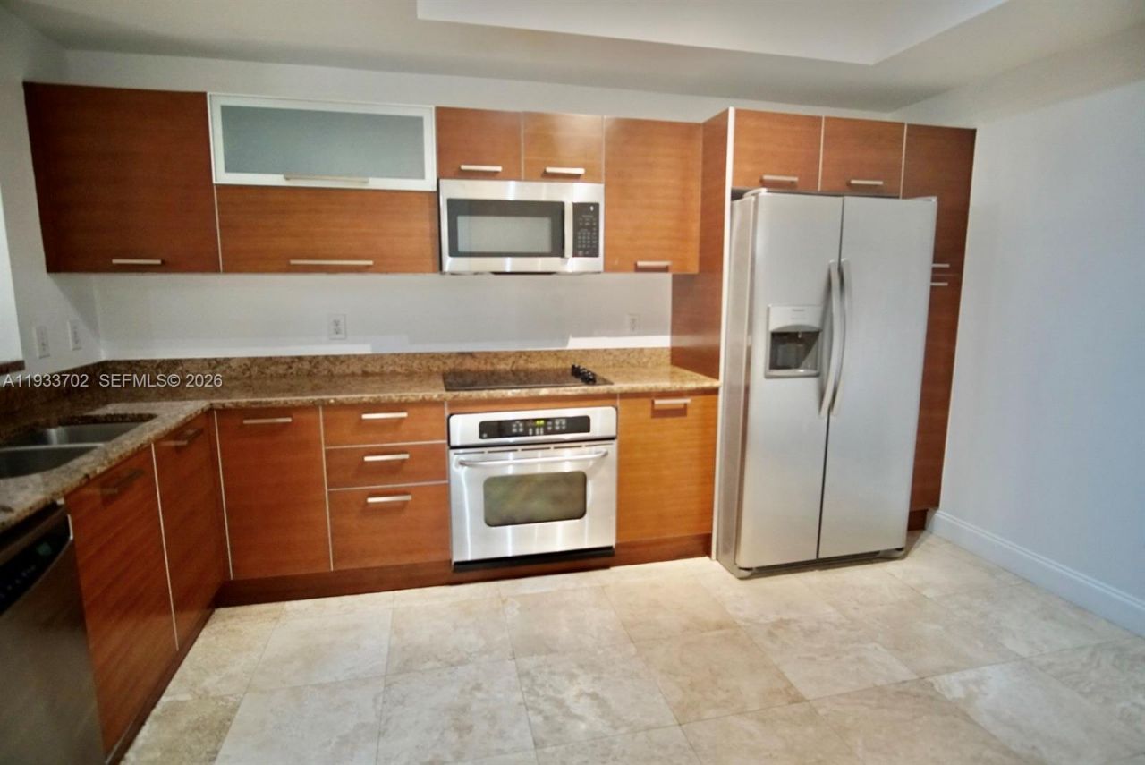 3330 NE 190th St, Unit 1112, Aventura, FL 33180 Photo