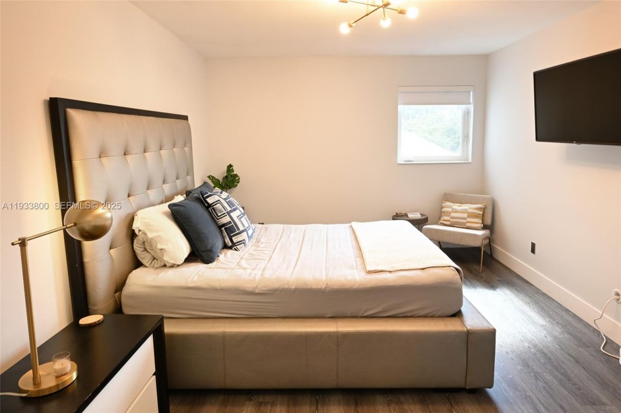 2860 NE 14th St Cswy , Unit 206D, Pompano Beach, FL 33062 Photo