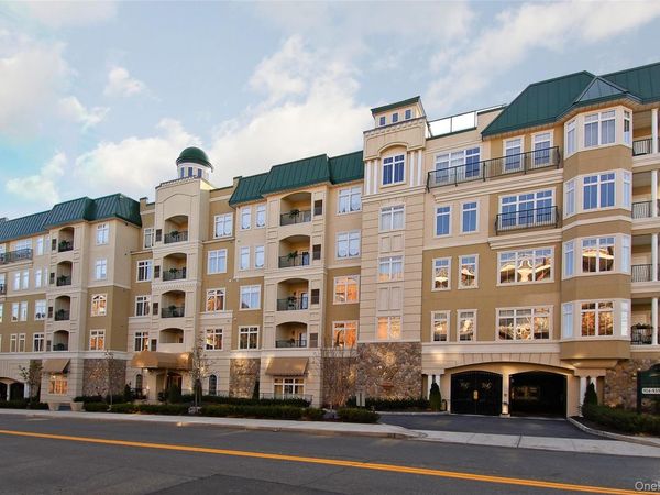 410 Westchester Avenue, Unit 202, Port Chester, NY 10573