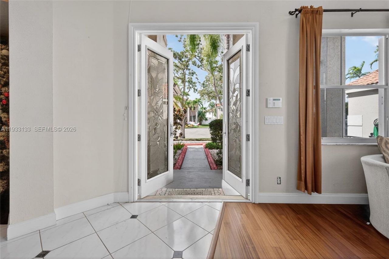 1162 Fairfield Meadows Dr, Weston, FL 33327 Photo