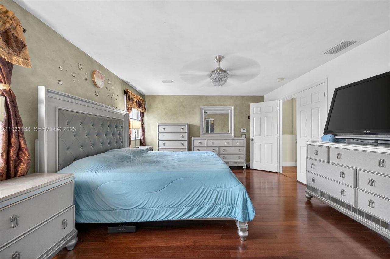 1162 Fairfield Meadows Dr, Weston, FL 33327 Photo