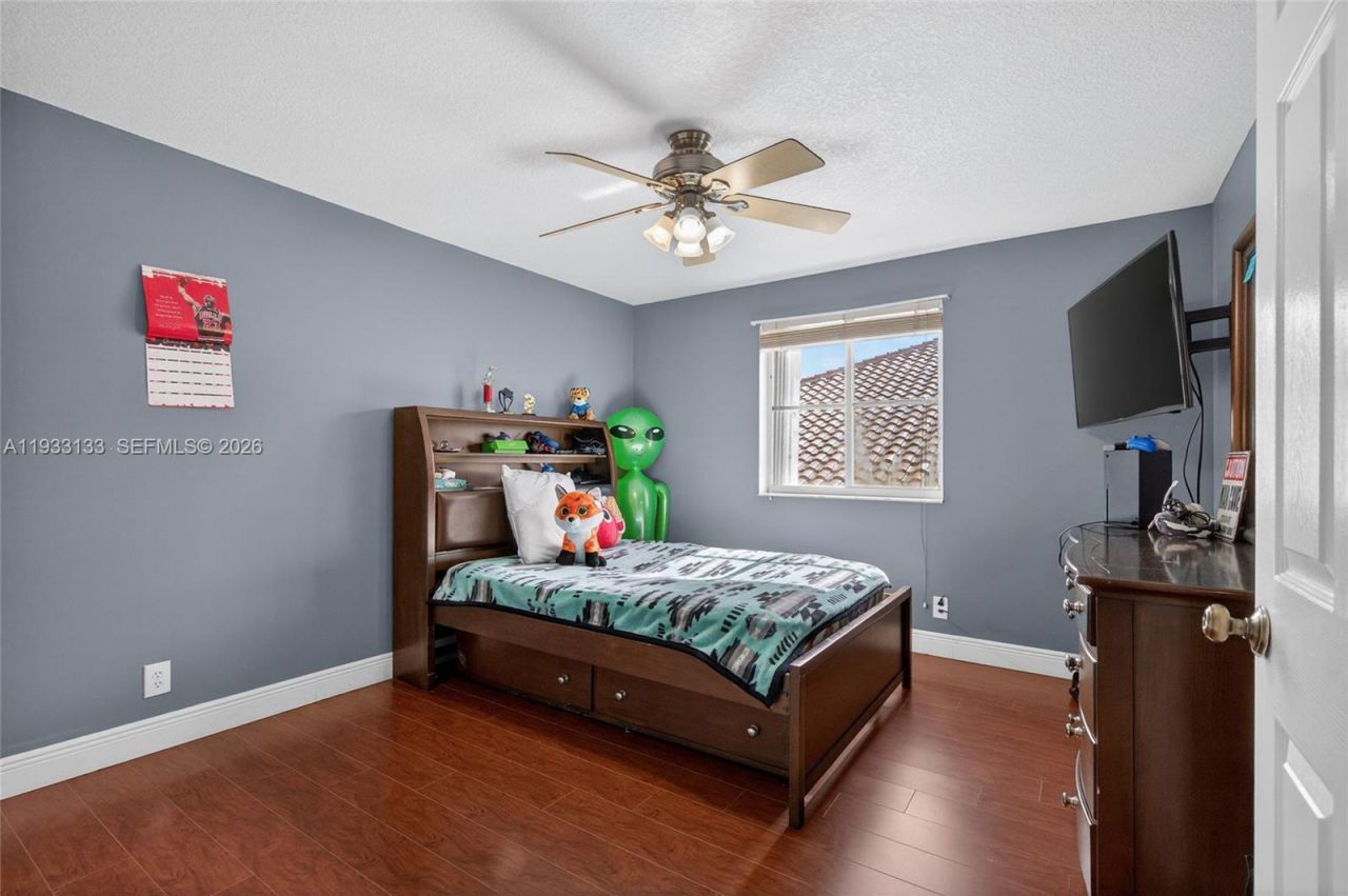 1162 Fairfield Meadows Dr, Weston, FL 33327 Photo