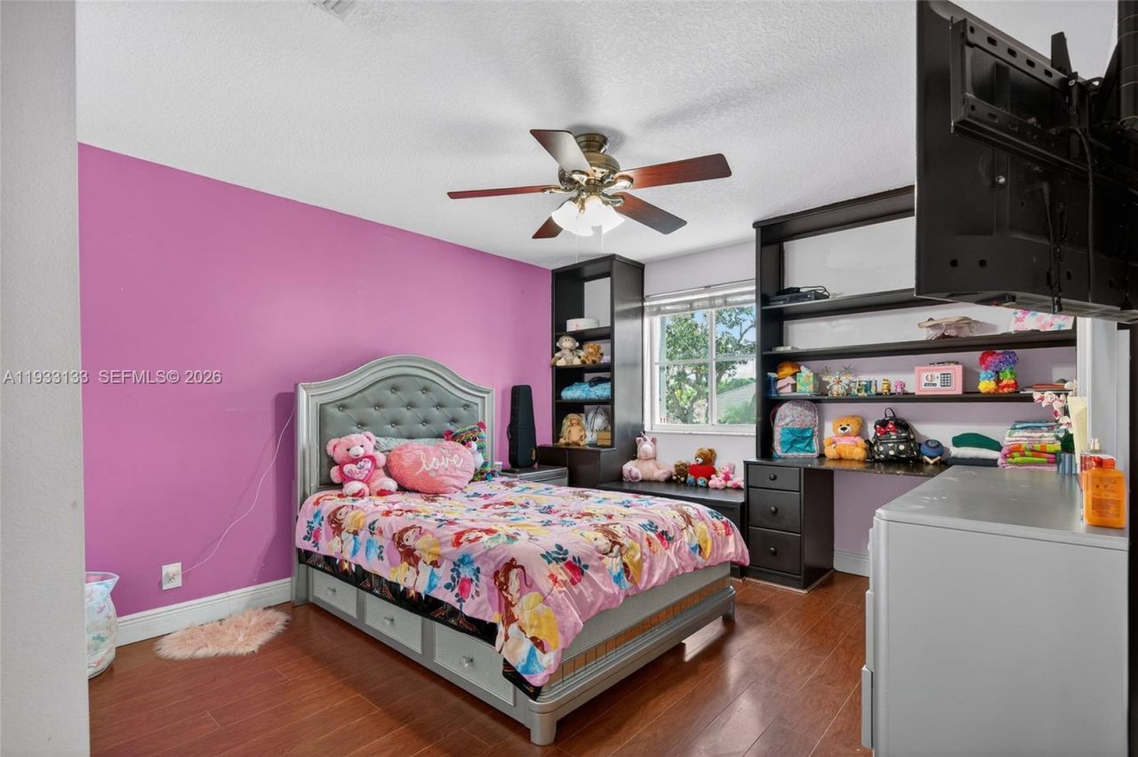 1162 Fairfield Meadows Dr, Weston, FL 33327 Photo