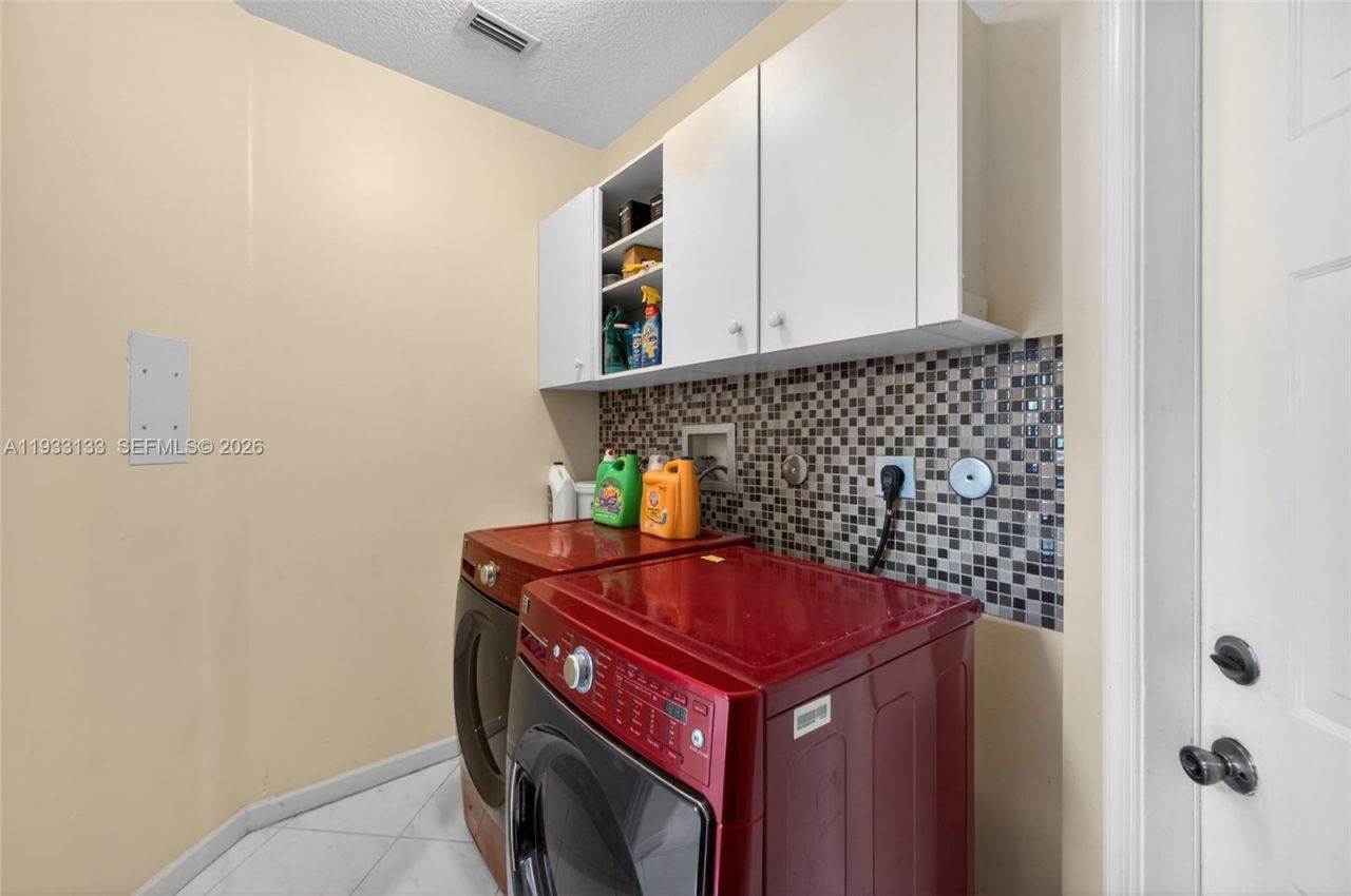 1162 Fairfield Meadows Dr, Weston, FL 33327 Photo