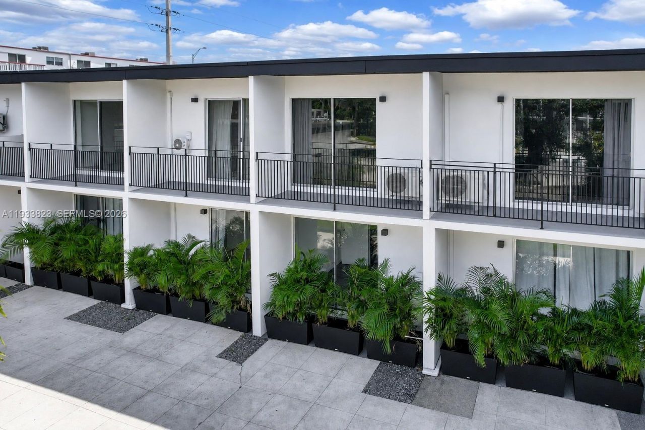 14280 NE 6th Ave, North Miami, FL 33161 Photo