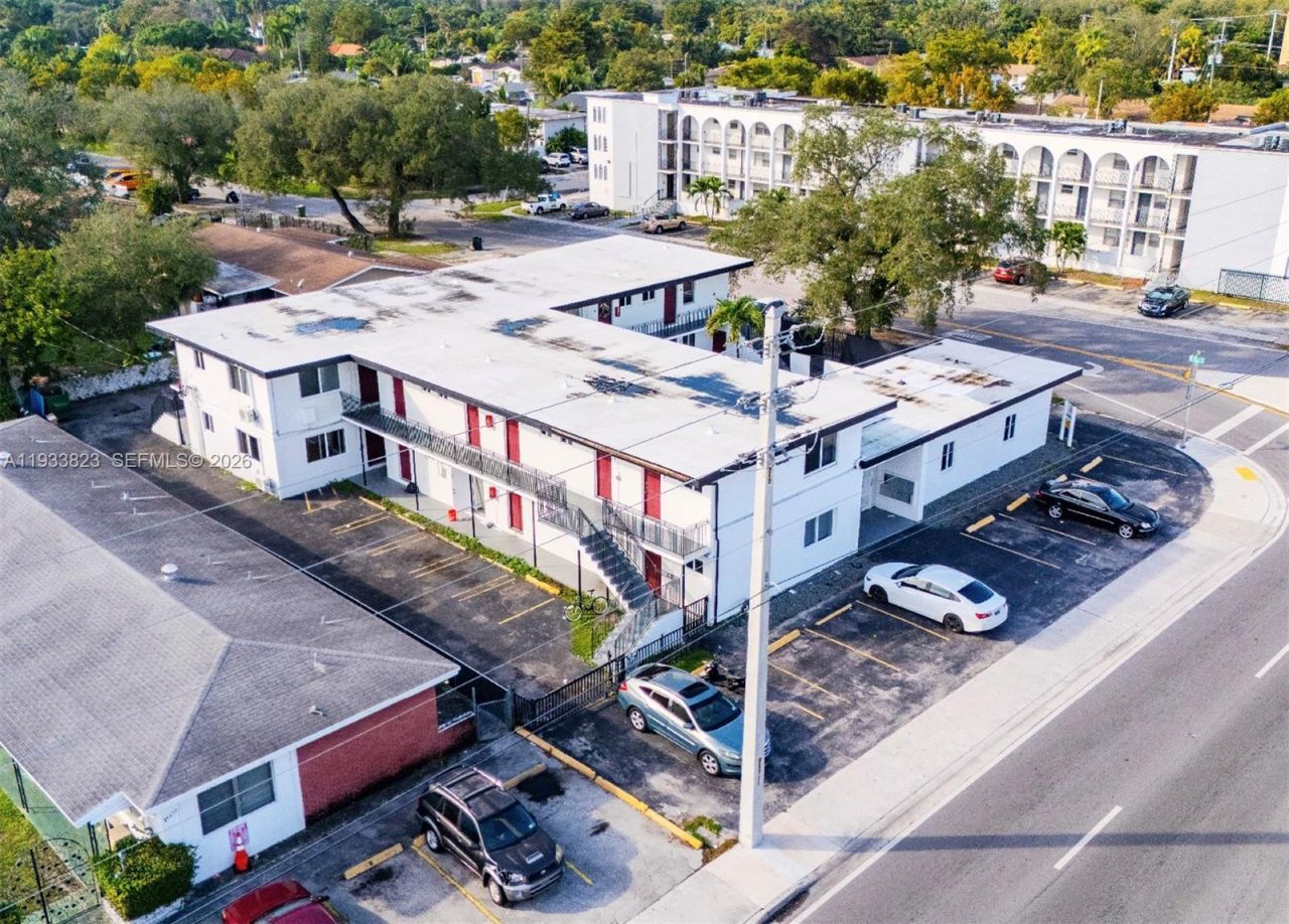 14280 NE 6th Ave, North Miami, FL 33161 Photo