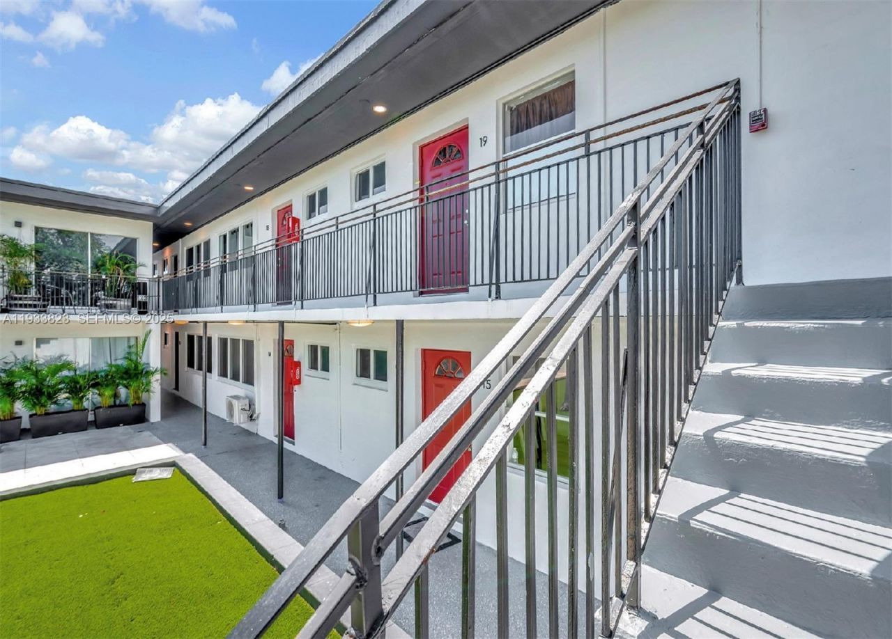 14280 NE 6th Ave , North Miami, FL 33161 Photo