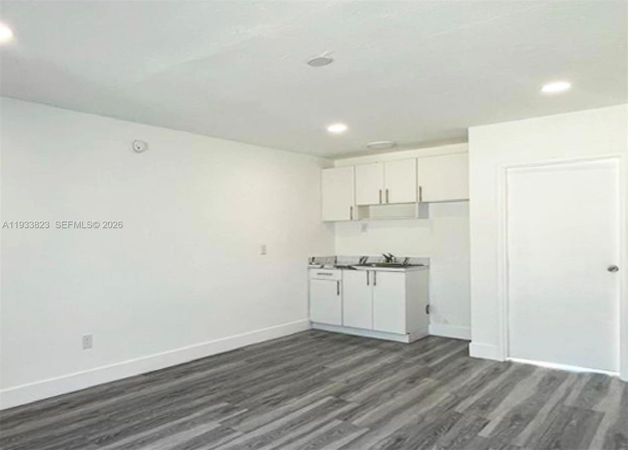 14280 NE 6th Ave, North Miami, FL 33161 Photo
