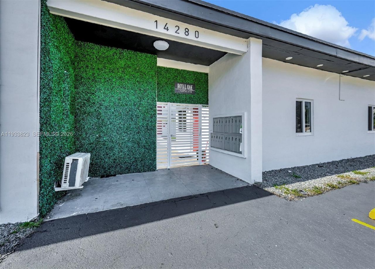 14280 NE 6th Ave, North Miami, FL 33161 Photo