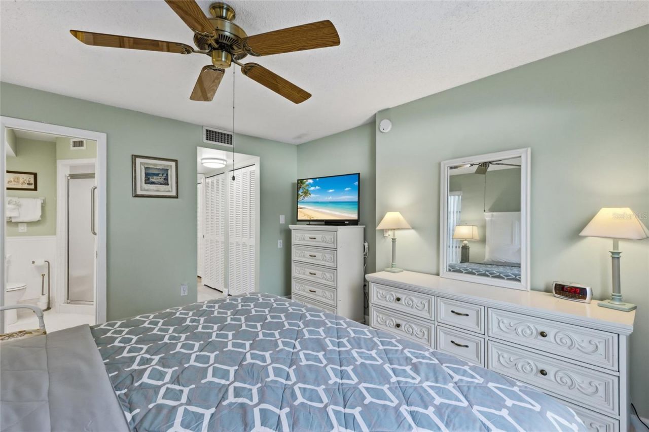 4307 Gulf Drive, Unit 109, Holmes Beach, FL 34217 Photo