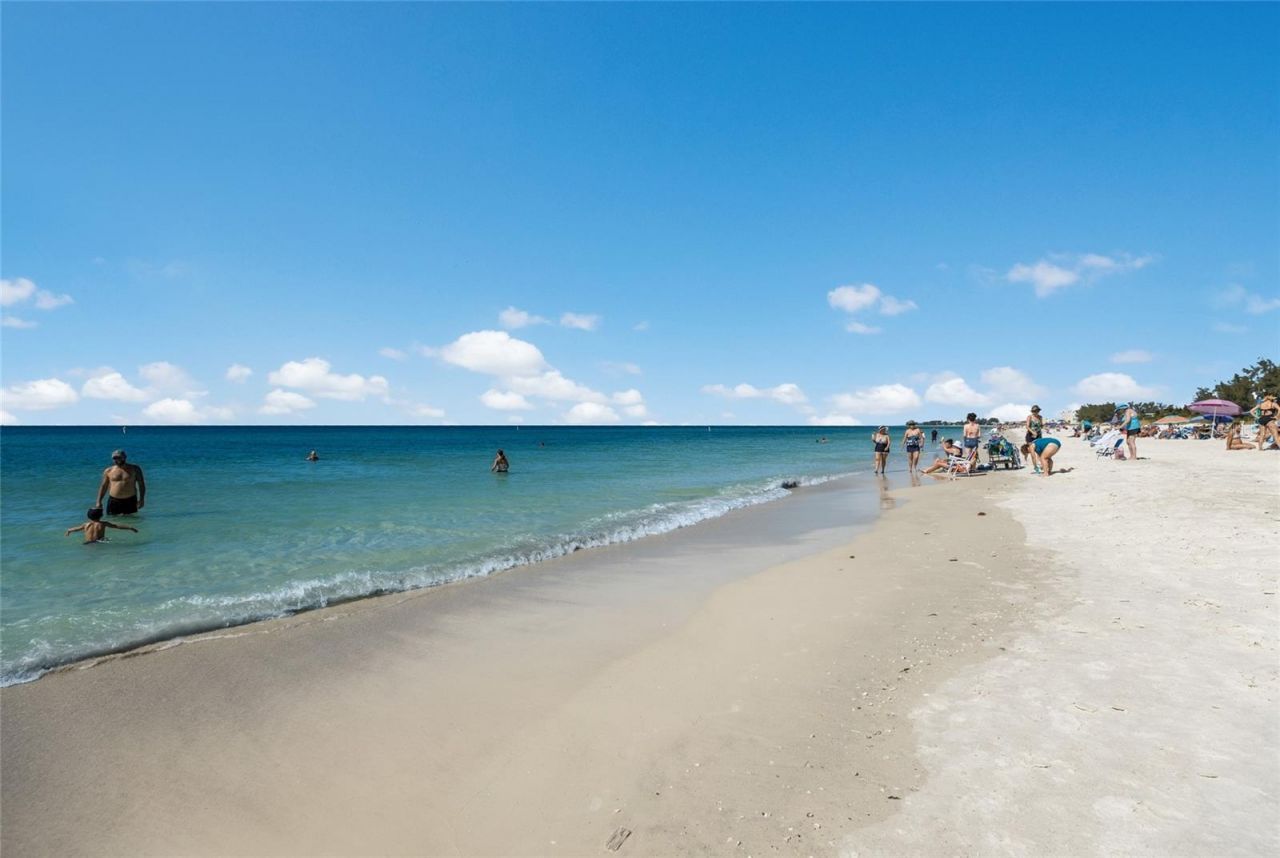 4307 Gulf Drive, Unit 109, Holmes Beach, FL 34217 Photo