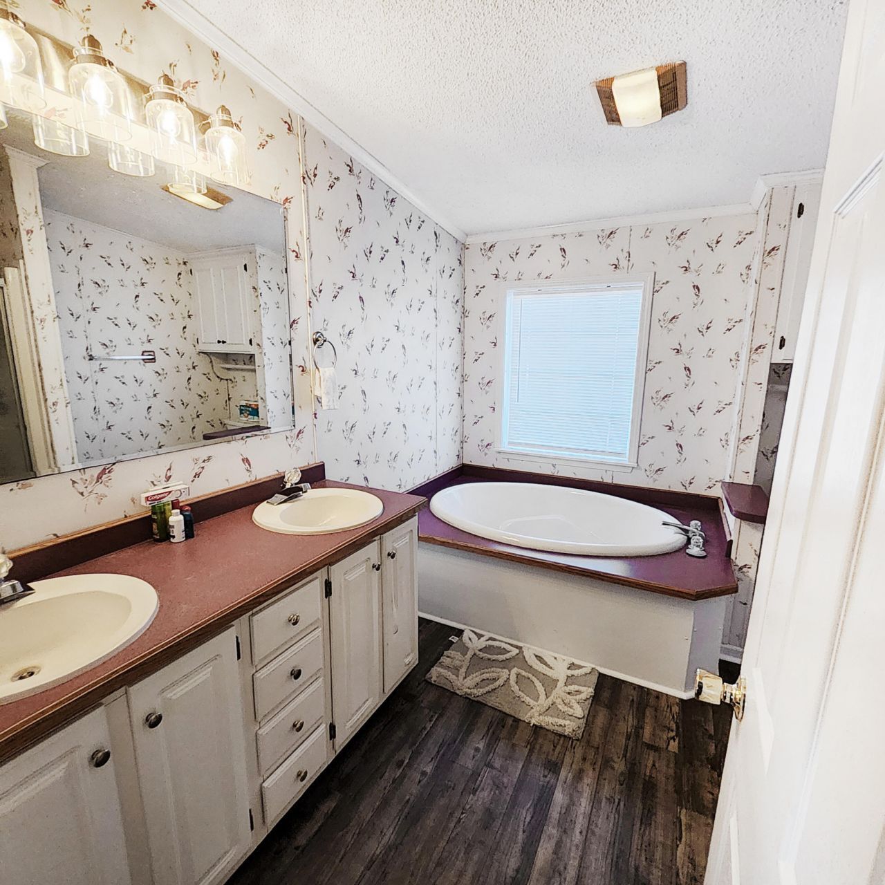 1435 Stukes Road Photo 20