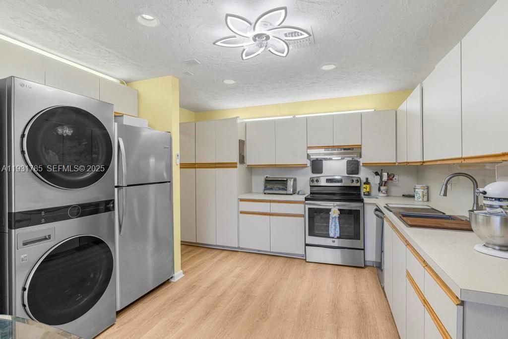 1541 NW 18th Ave, Unit 101, Delray Beach, FL 33445 Photo