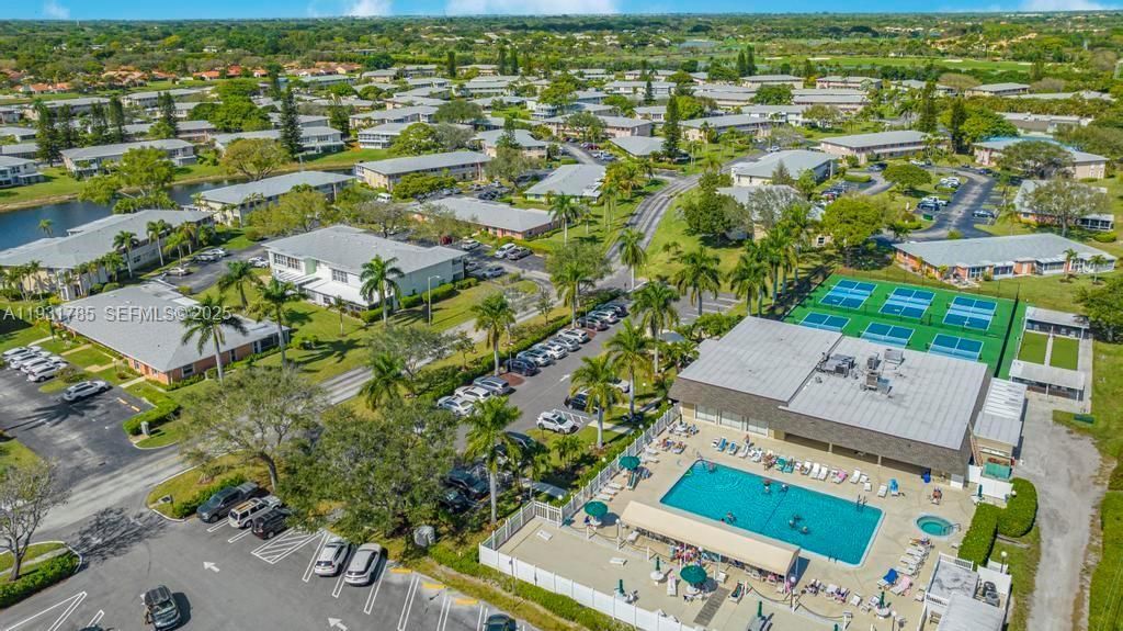 1541 NW 18th Ave, Unit 101, Delray Beach, FL 33445 Photo