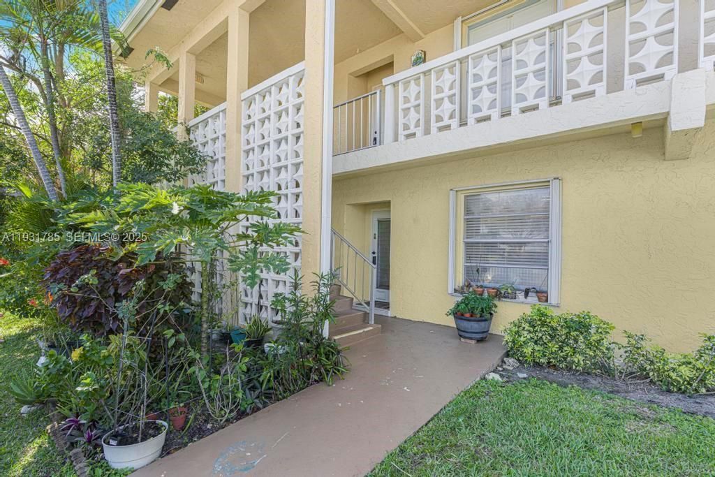 1541 NW 18th Ave, Unit 101, Delray Beach, FL 33445 Photo