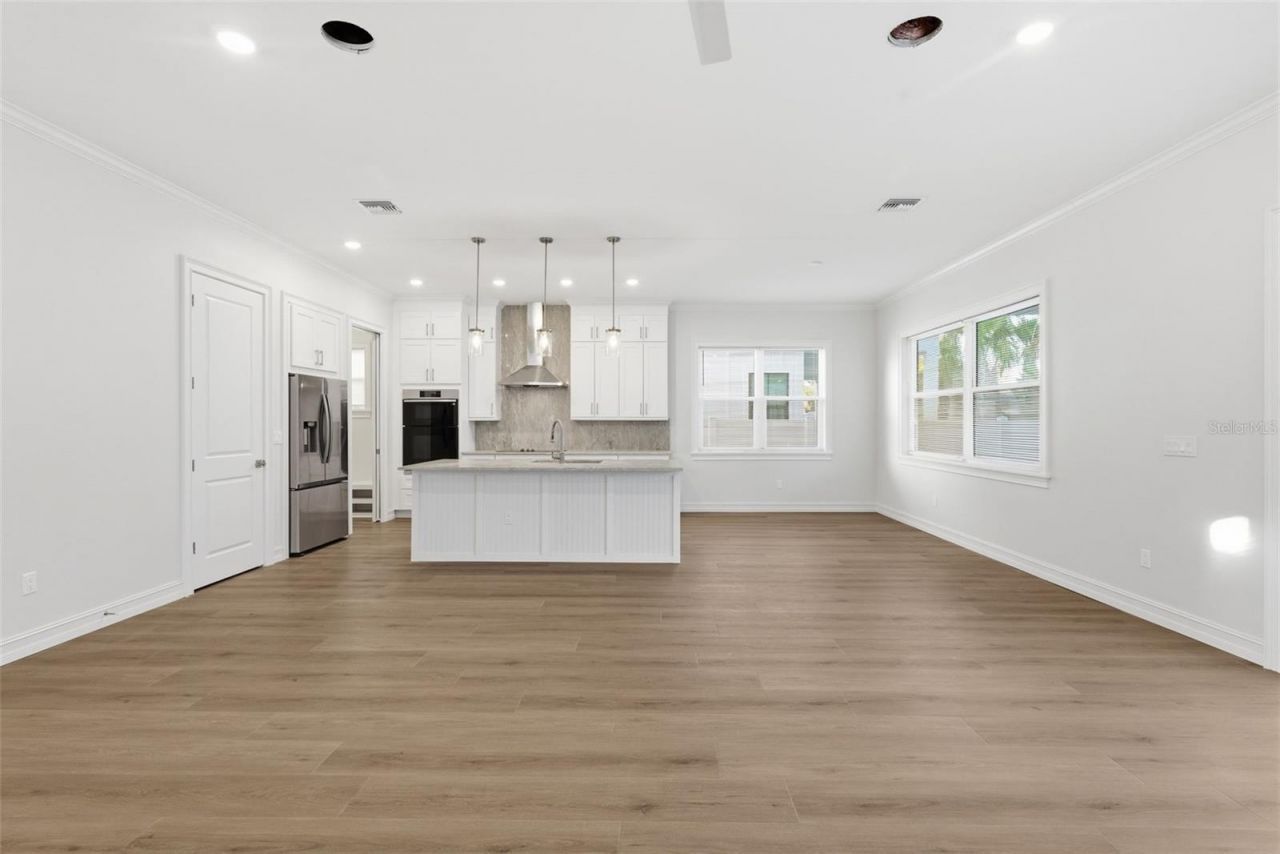 3809 71st Street N, Saint Petersburg, FL 33709 Photo