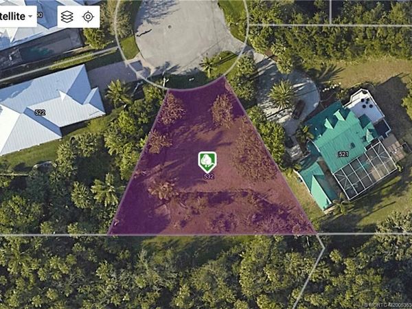 532 SW Marion Court, Palm City, FL 34990