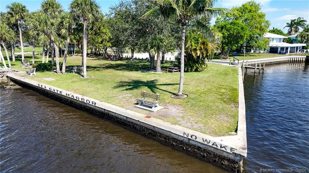 532 SW Marion Court, Palm City, FL 34990 Photo