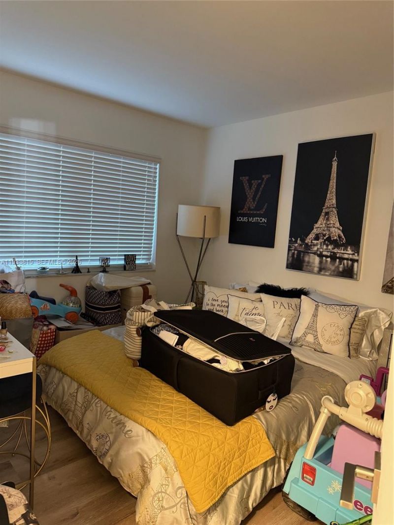 7701 Camino Real, Unit A-418, Miami, FL 33143 Photo