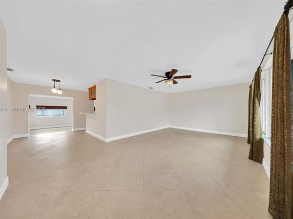 18600 SW 97th Ave, Cutler Bay, FL 33157