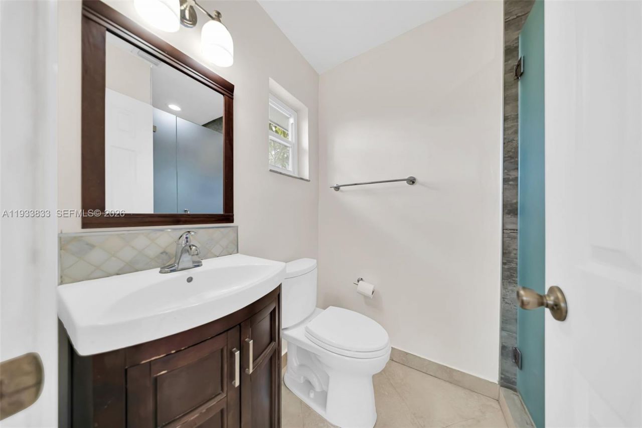 18600 SW 97th Ave, Cutler Bay, FL 33157 Photo