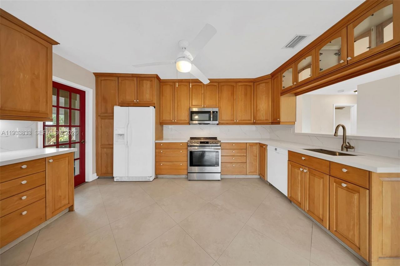 18600 SW 97th Ave, Cutler Bay, FL 33157 Photo