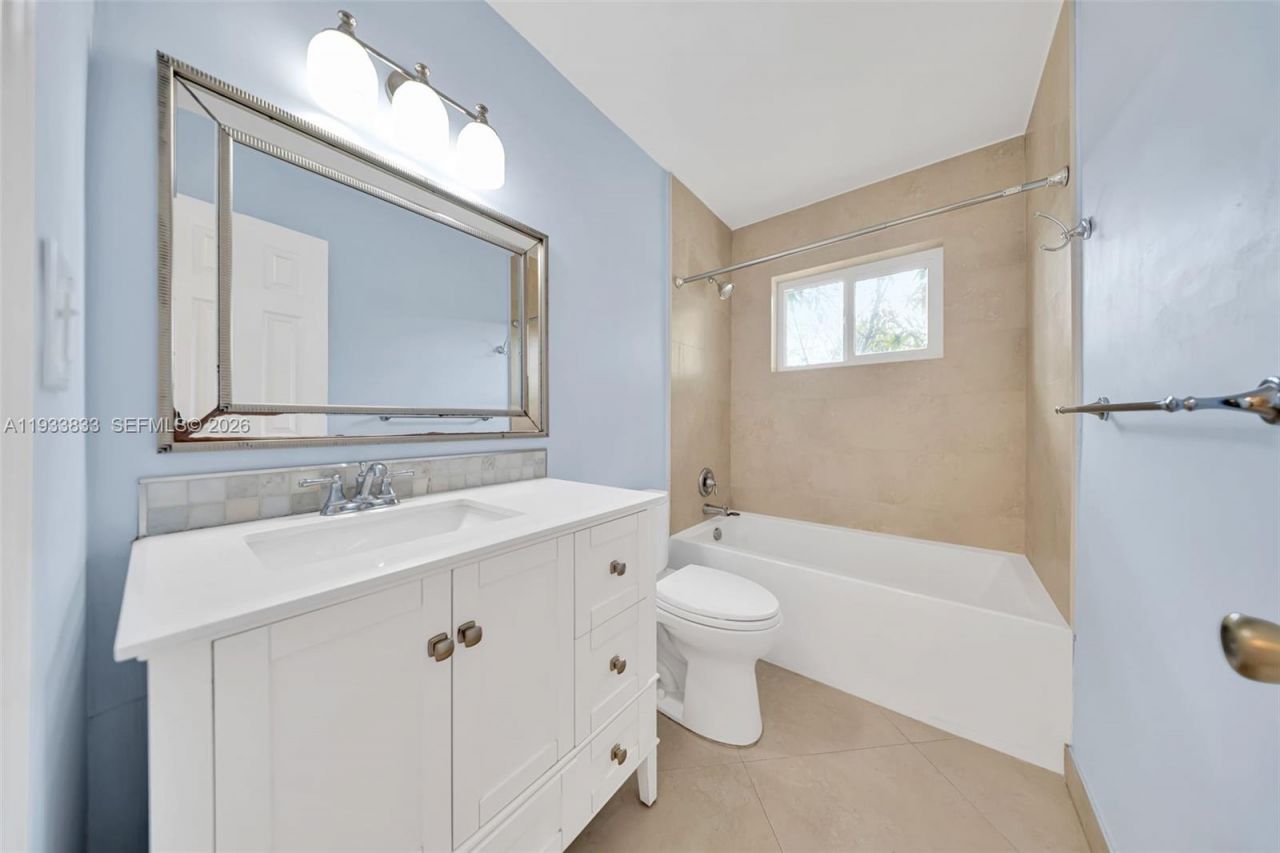 18600 SW 97th Ave, Cutler Bay, FL 33157 Photo