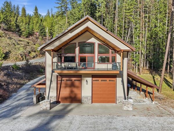 2448 LeClerc S Rd, Newport, WA 99156