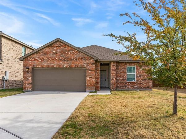 13344 Ridings Drive, Fort Worth, TX 76052