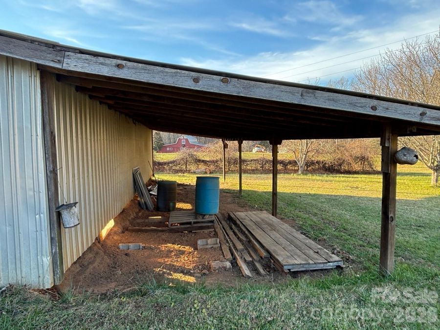 Property Image 37