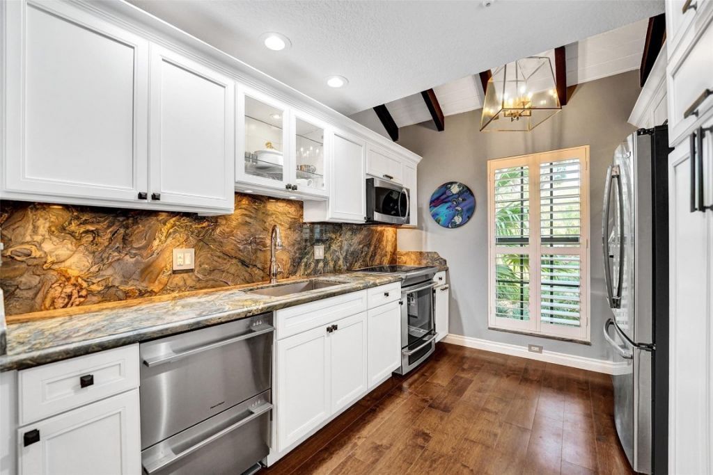 810 SE 2nd Street, Unit F, Fort Lauderdale, FL 33301 Photo