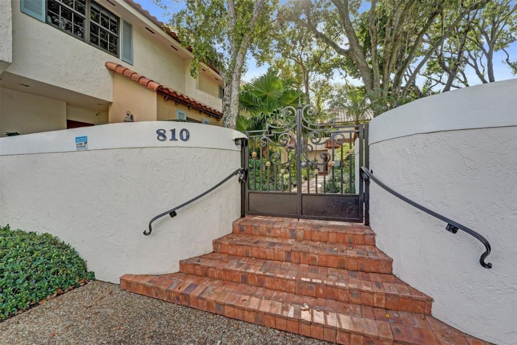 810 SE 2nd Street, Unit F, Fort Lauderdale, FL 33301 Photo