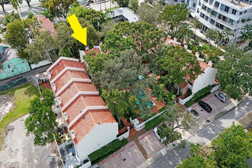 810 SE 2nd Street, Unit F, Fort Lauderdale, FL 33301 Photo