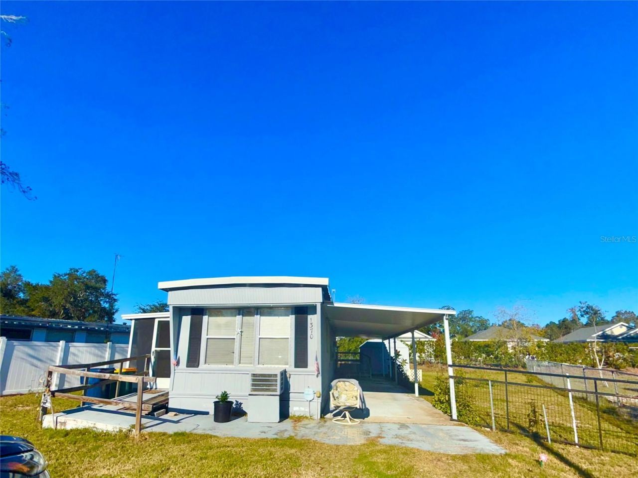 1370 County Drive, Tavares, FL 32778 Photo