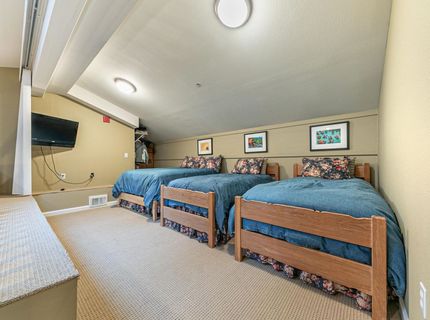 227 Olympic Valley Road, Olympic Valley, CA 96146 Photo