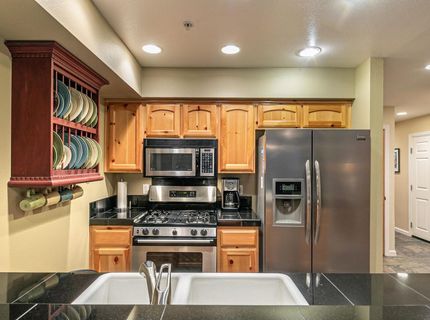 227 Olympic Valley Road, Olympic Valley, CA 96146 Photo