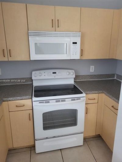 13012 NW 8th St, Pembroke Pines, FL 33028 Photo