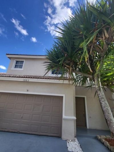 13012 NW 8th St, Pembroke Pines, FL 33028 Photo
