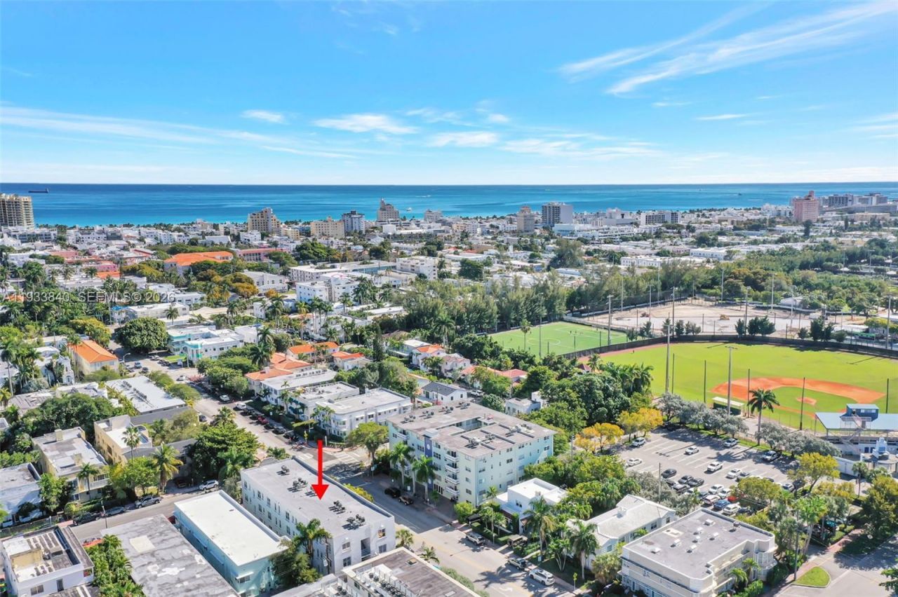 1471 SW 1st St , Miami, FL 33135 Photo